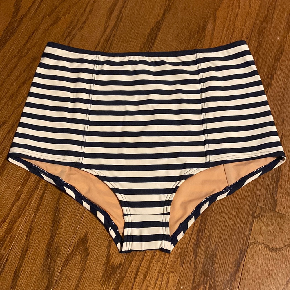 J Crew high rise full coverage bikini bottom - m